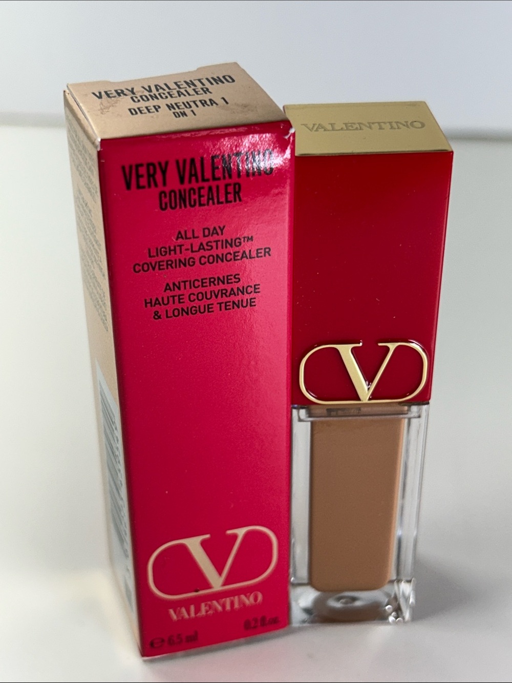 Valentino Very Valentino Concealer -Deep Neutral 1